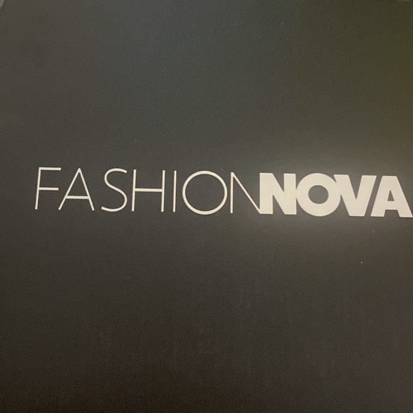 Plot Twist Heel - Fashion Nova - Picture 3 of 3